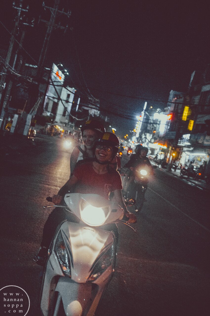 Hanna Back of the bike, Saigon / Hannan soppa
