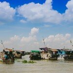 SEIKKAILU MEKONGILLA
